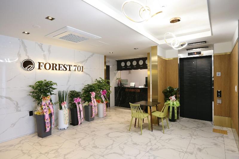 Forest 701 Hotel image