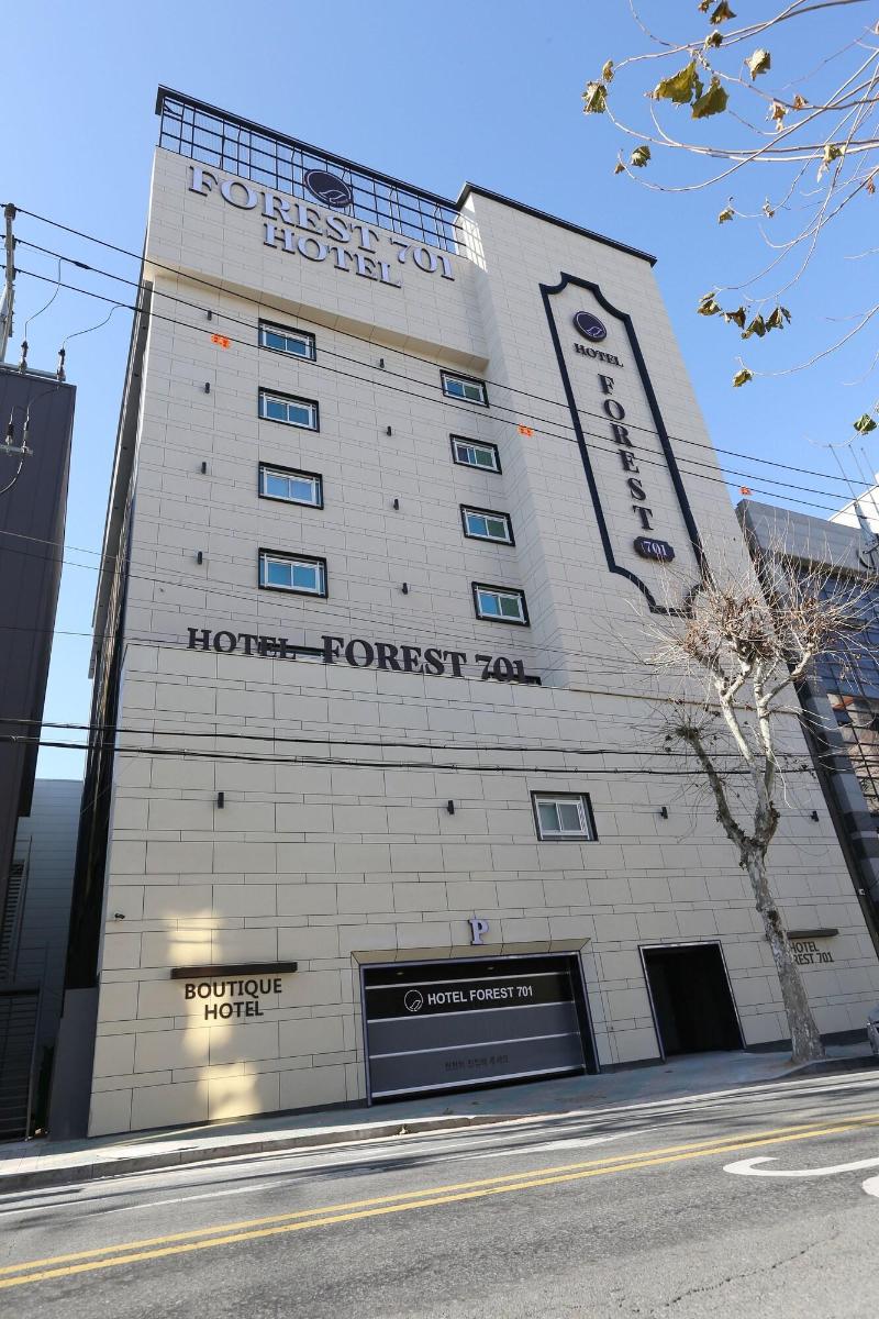Forest 701 Hotel image