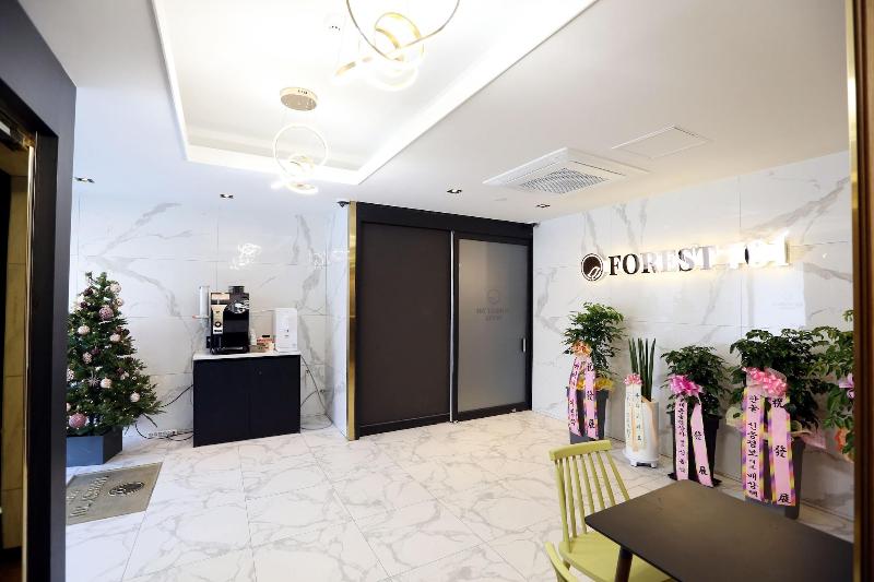 Forest 701 Hotel image