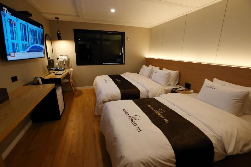 Forest 701 Hotel image