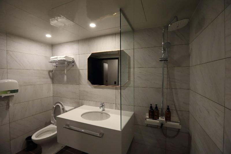 Forest 701 Hotel image