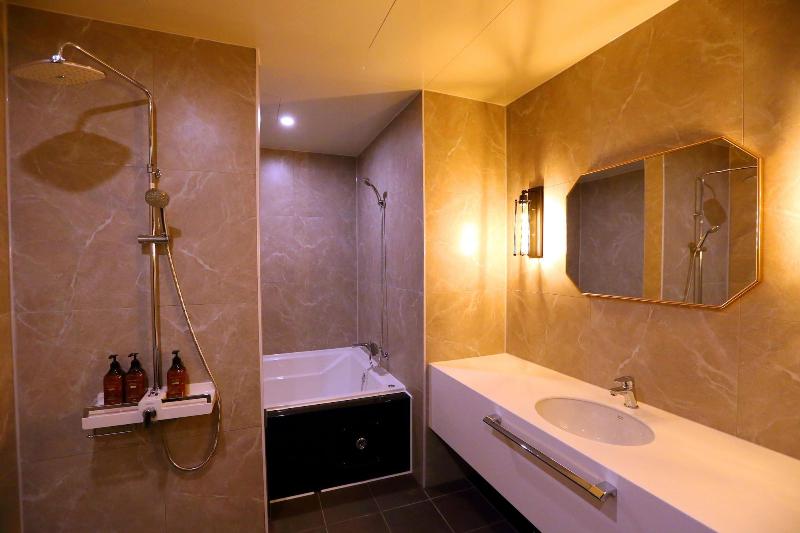 Forest 701 Hotel image