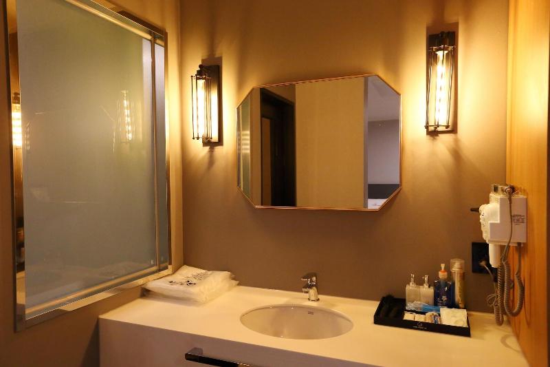 Forest 701 Hotel image