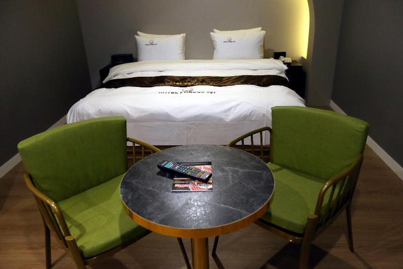 Forest 701 Hotel image