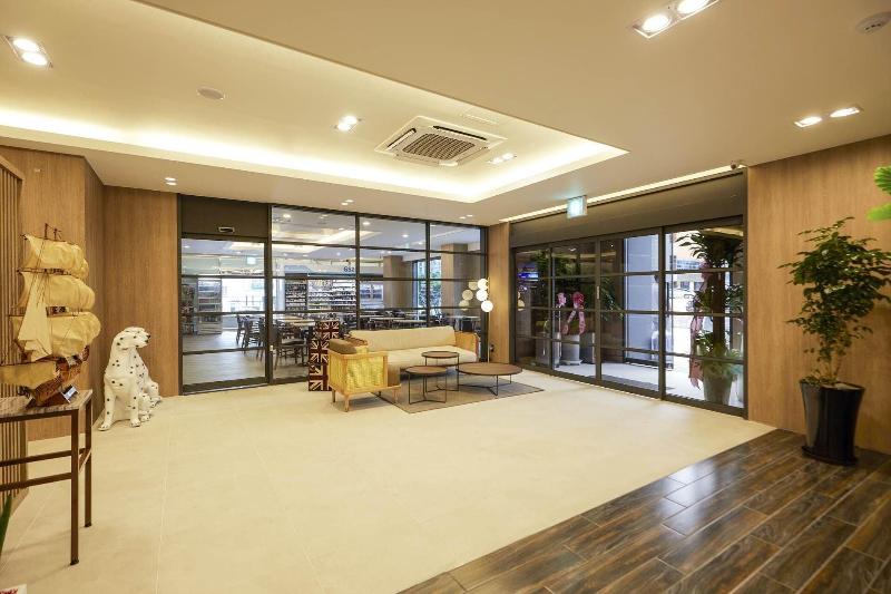 Browndot Hotel Suwon City Hall image