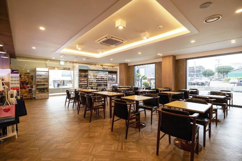 Browndot Hotel Suwon City Hall image