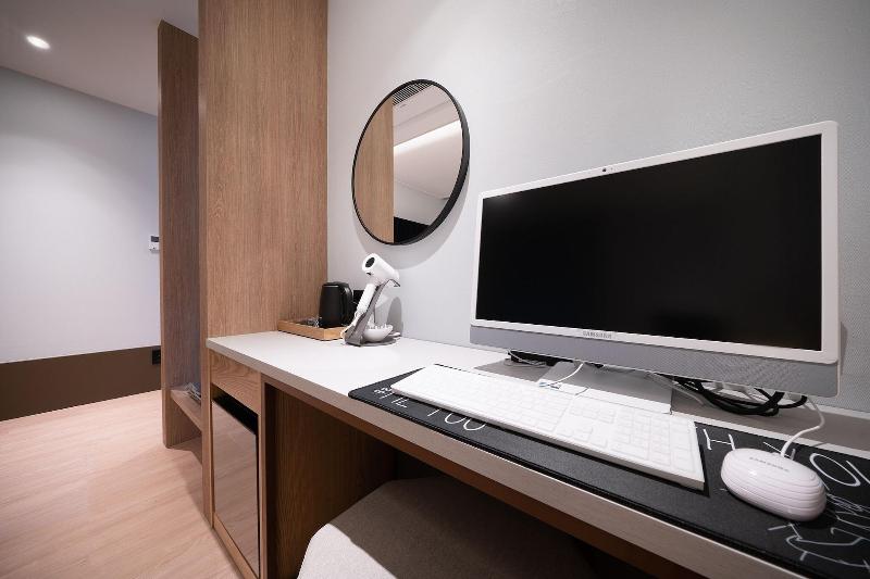 Browndot Hotel Suwon City Hall image
