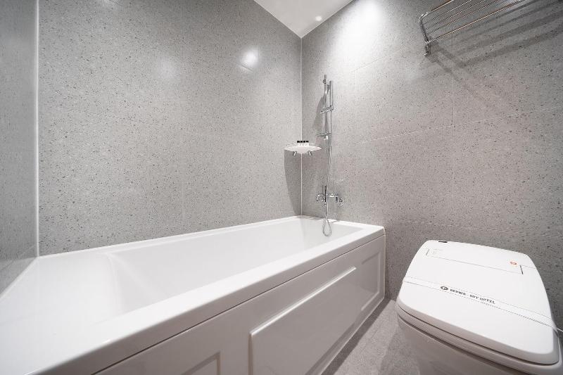 Browndot Hotel Suwon City Hall image