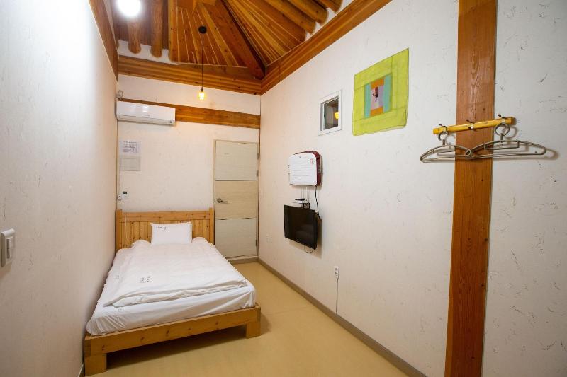 Navijam Hanok Hotel image
