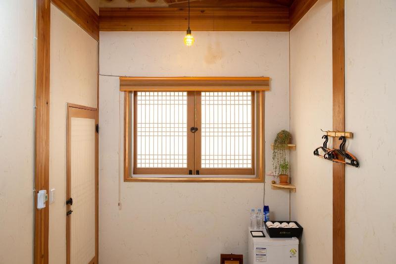 Navijam Hanok Hotel image