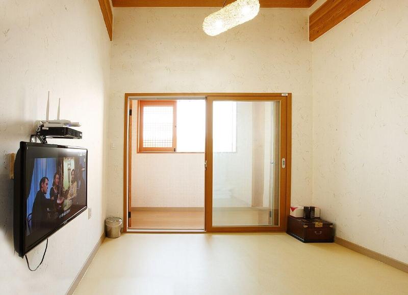 Navijam Hanok Hotel image