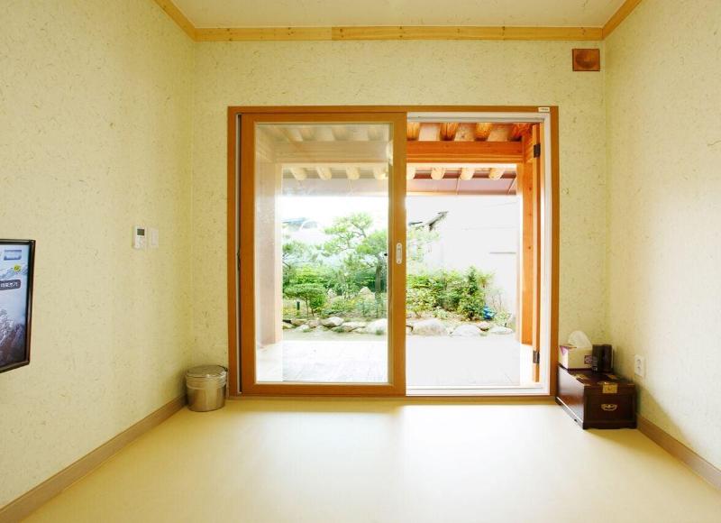 Navijam Hanok Hotel image