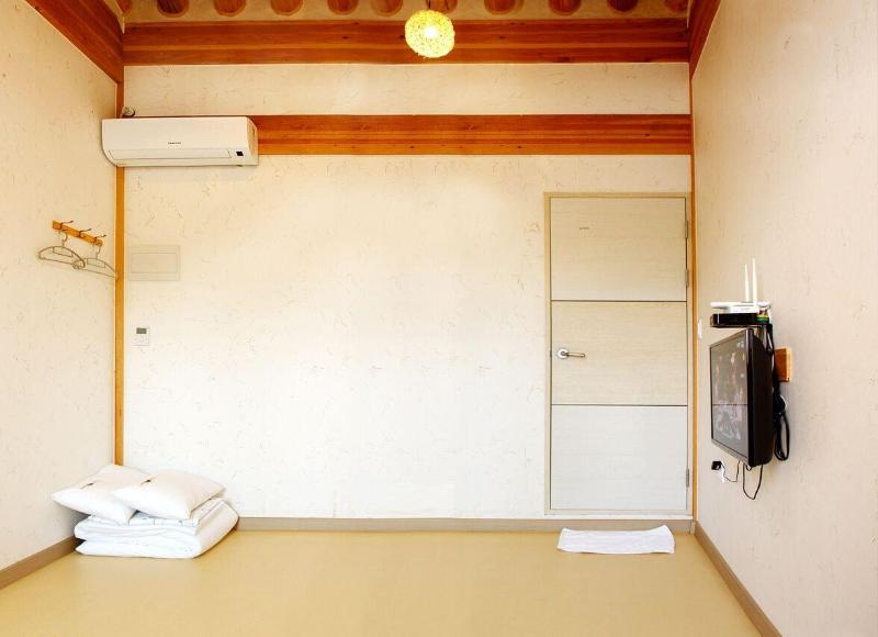 Navijam Hanok Hotel image