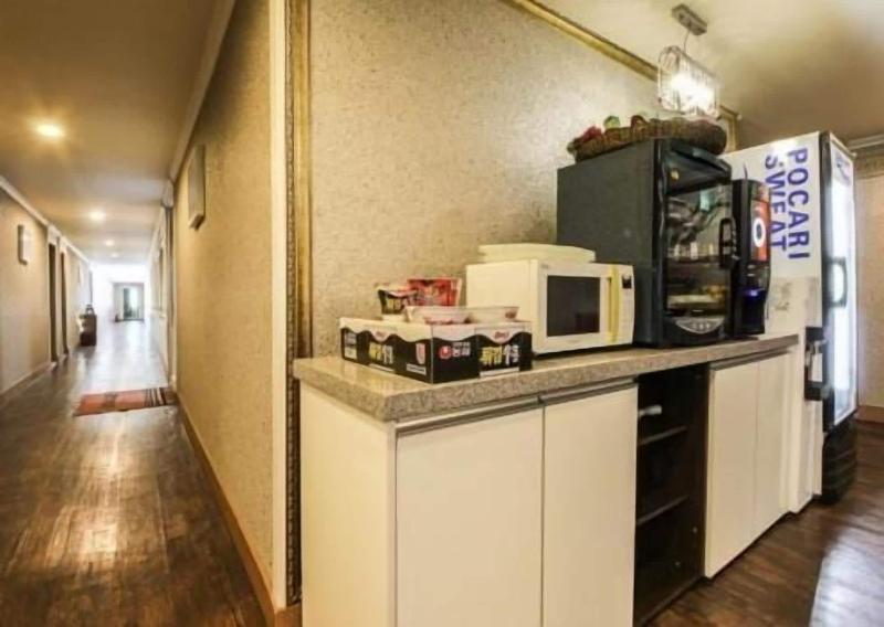 Yangji Park Hotel image
