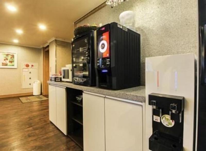 Yangji Park Hotel image