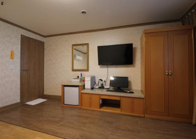 Yangji Park Hotel image