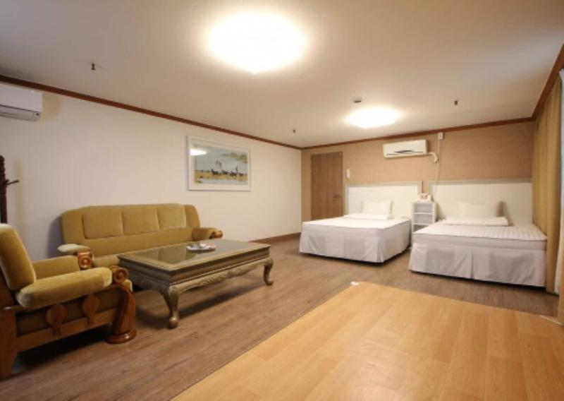 Yangji Park Hotel image