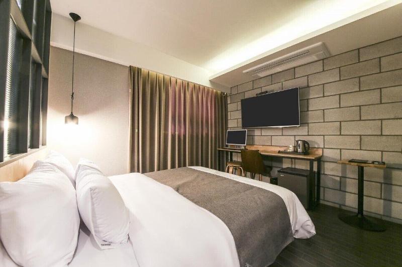 Hotel Chicago image
