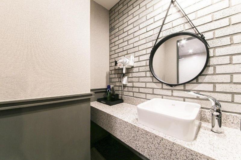 Hotel Chicago image