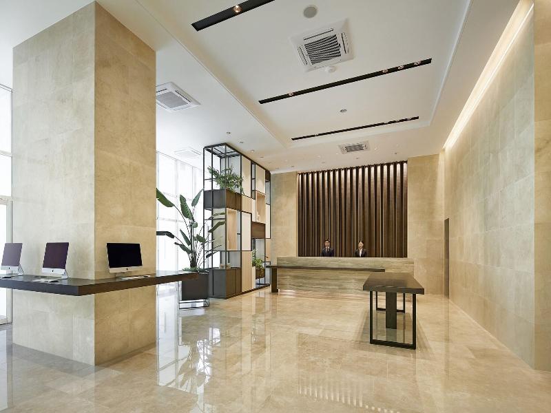 Staz Hotel Premier Dongtan image