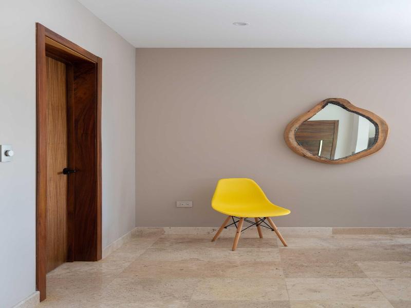 Valhalla Residence by Biwa image