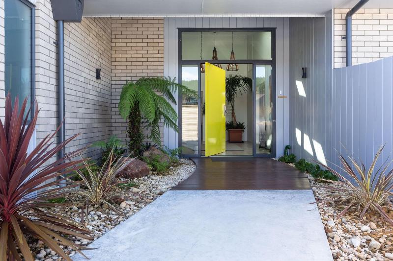 Parkside Boutique Lodge image