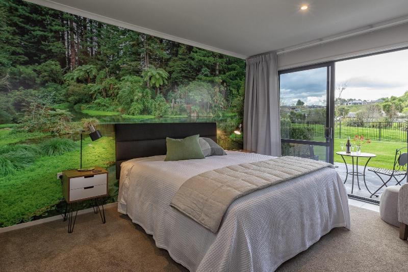 Parkside Boutique Lodge image