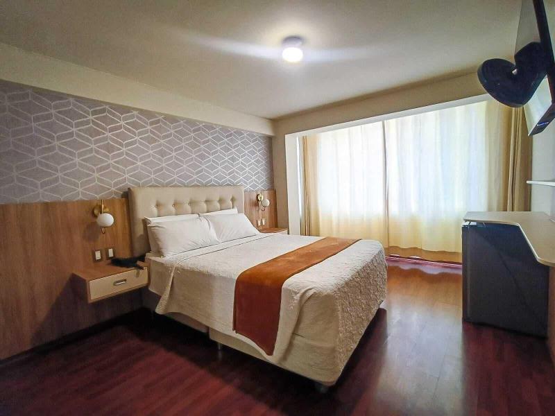Hotel Plaza Tacna Sauna & Spa image