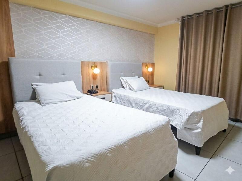 Hotel Plaza Tacna Sauna & Spa image