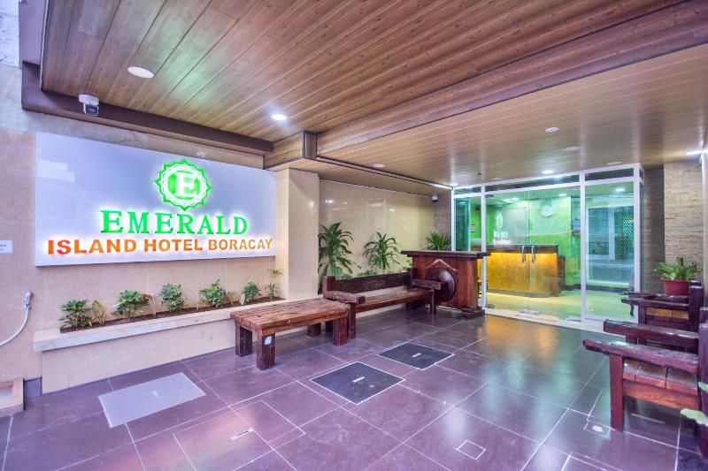 Emerald Island Hotel image