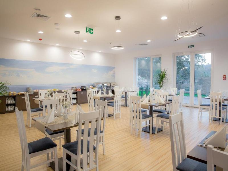 Mielno Holiday Apartments image