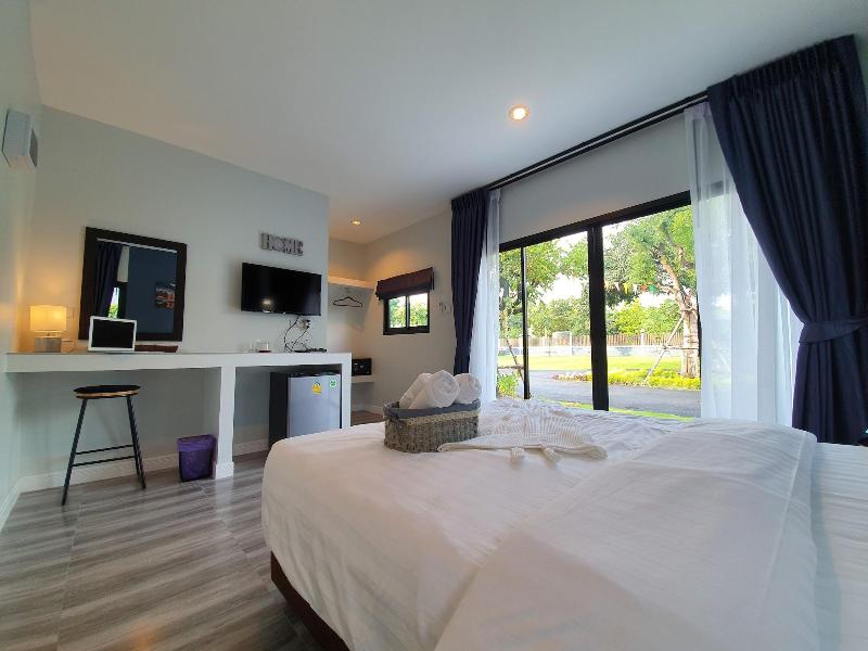 Bannjamjuree Resort Sattahip image