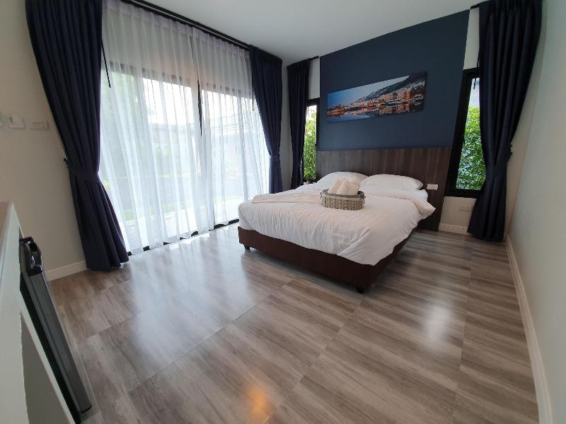 Bannjamjuree Resort Sattahip image