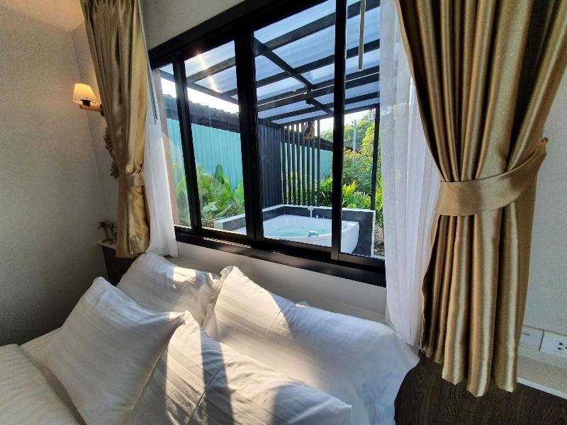 Bannjamjuree Resort Sattahip image