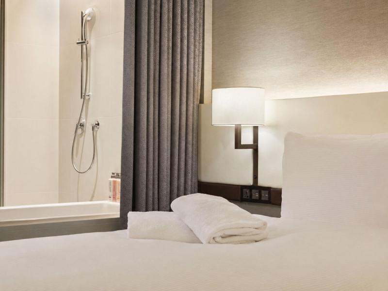 MGH Mitsui Garden Hotel Taipei Zhongxiao image
