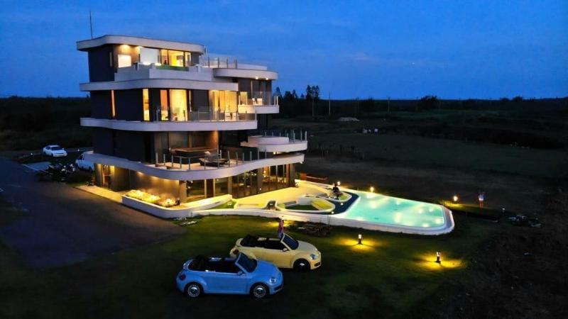 Laguna Villas & Resorts
