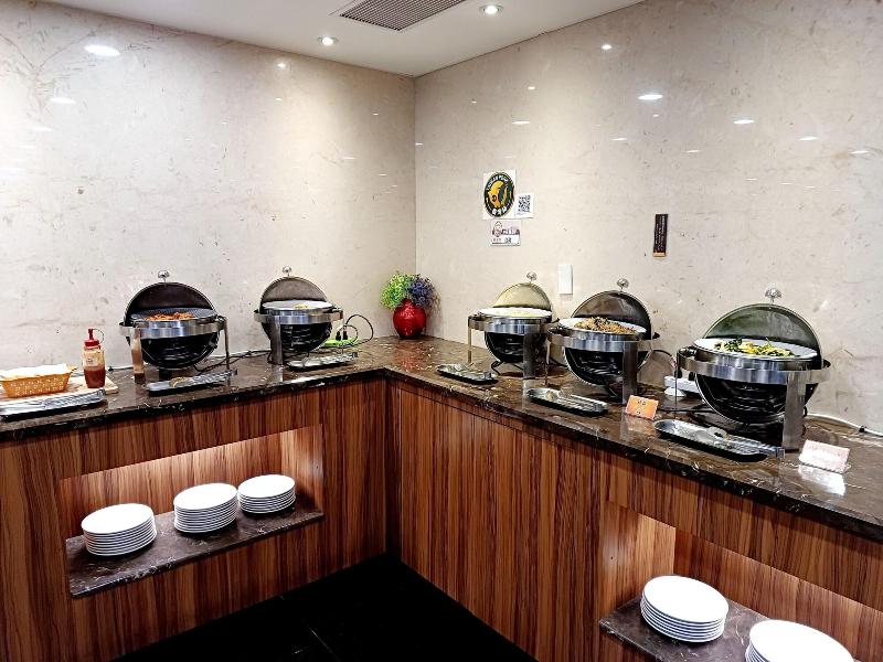 Sayo Hotel image