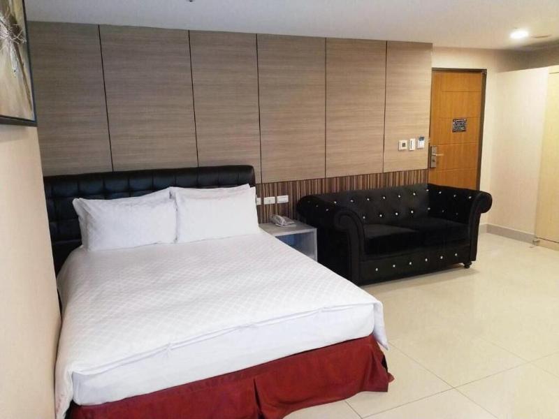 Sayo Hotel image