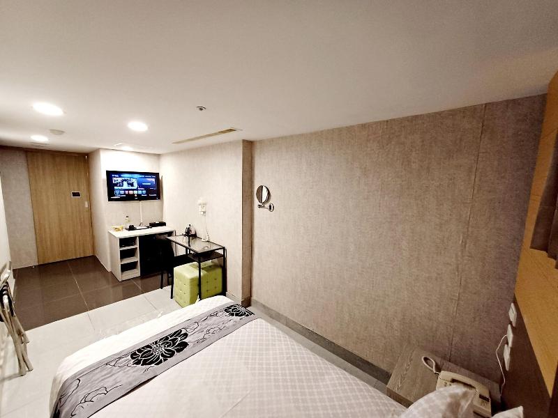 Sayo Hotel image