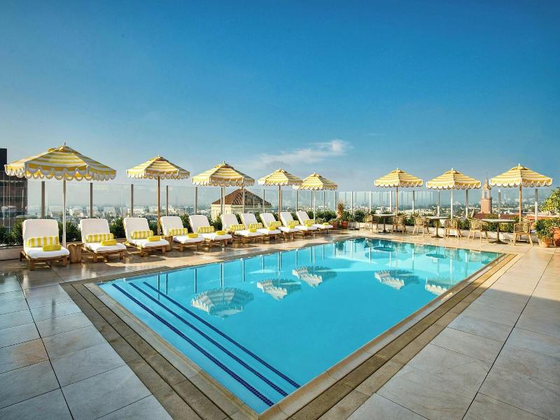 The Hollywood Grande, Autograph Collection image