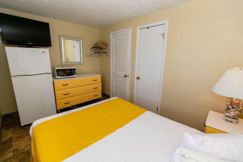 American Safari Motel image