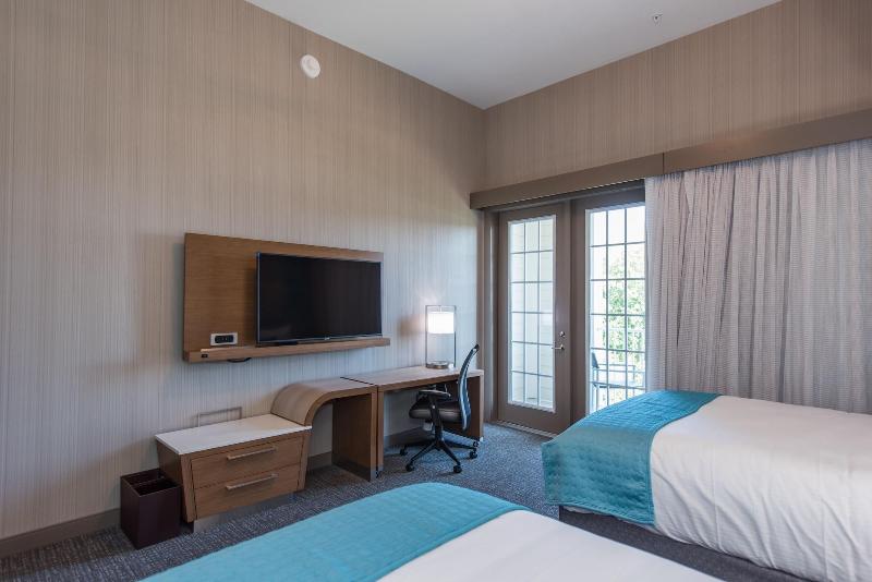 Silver Collection Hotel image