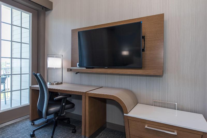 Silver Collection Hotel image