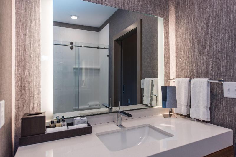 Silver Collection Hotel image
