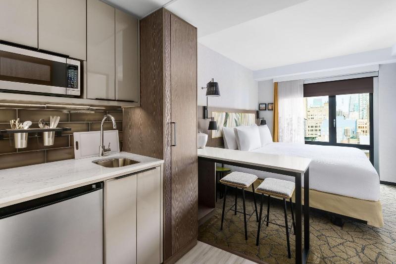 TownePlace Suites New York Manhattan/Chelsea image