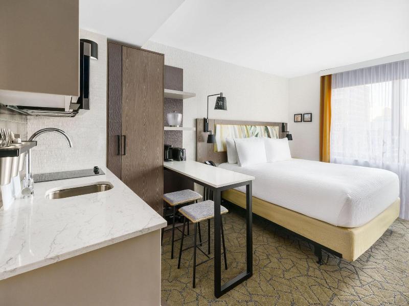 TownePlace Suites New York Manhattan/Chelsea image