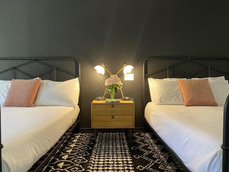Wimberley Inn image