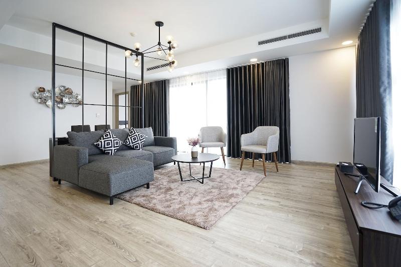 The First Stay Hotel image