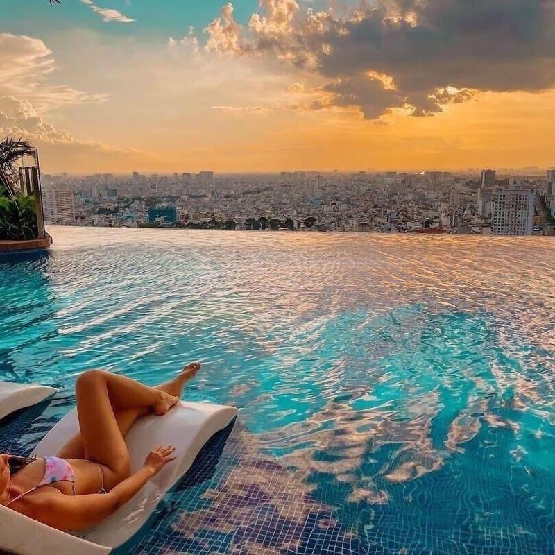 La Vela Saigon Hotel image