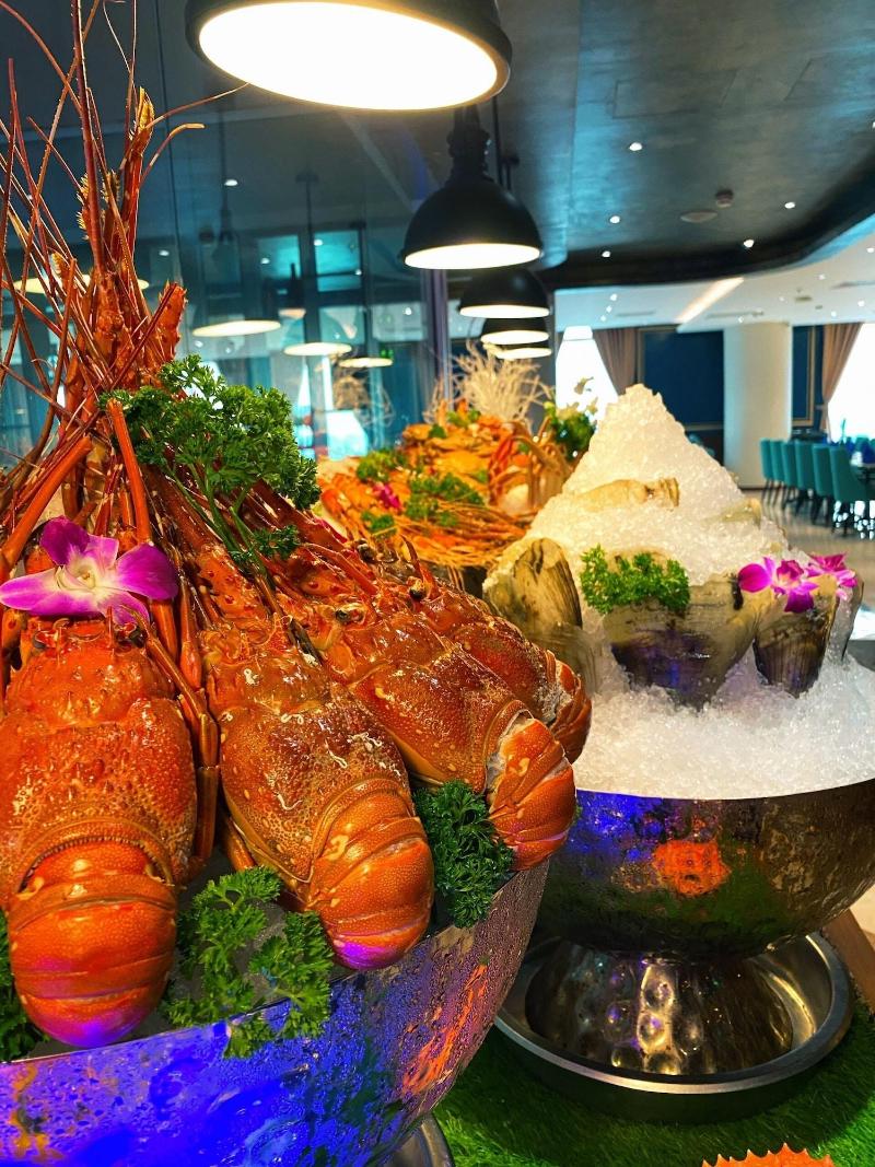 La Vela Saigon Hotel image
